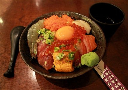 家生鱼片丼饭