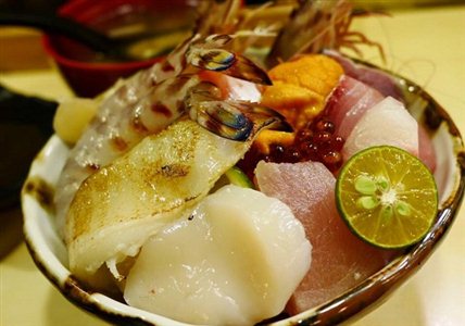 台北小六食堂生鱼片